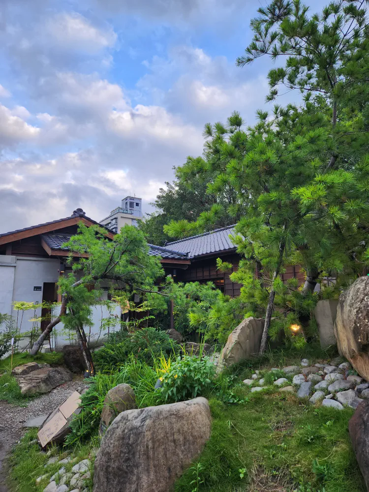 A photo I took in Taipei at the historic area 榕錦時光.